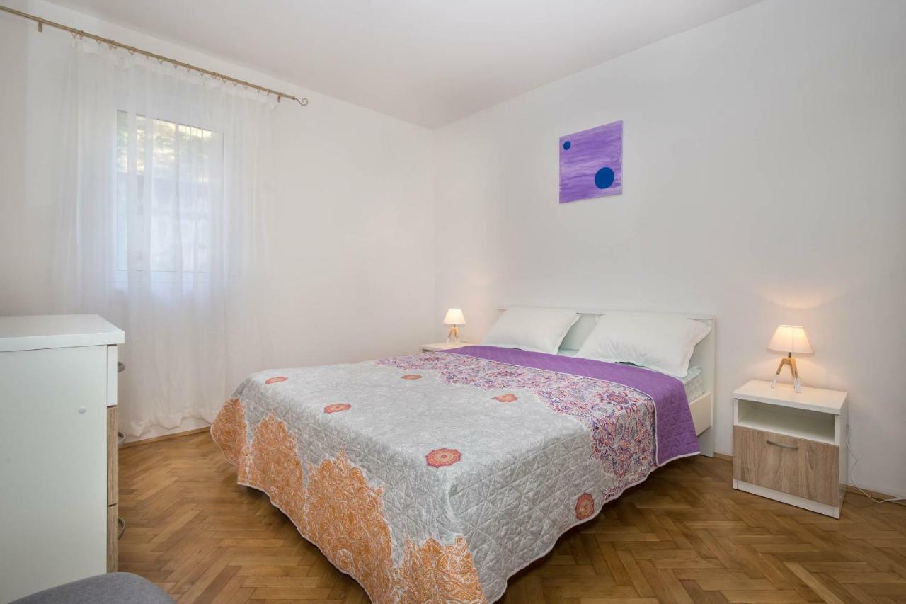 Apartman Sesna Bol Exteriér fotografie