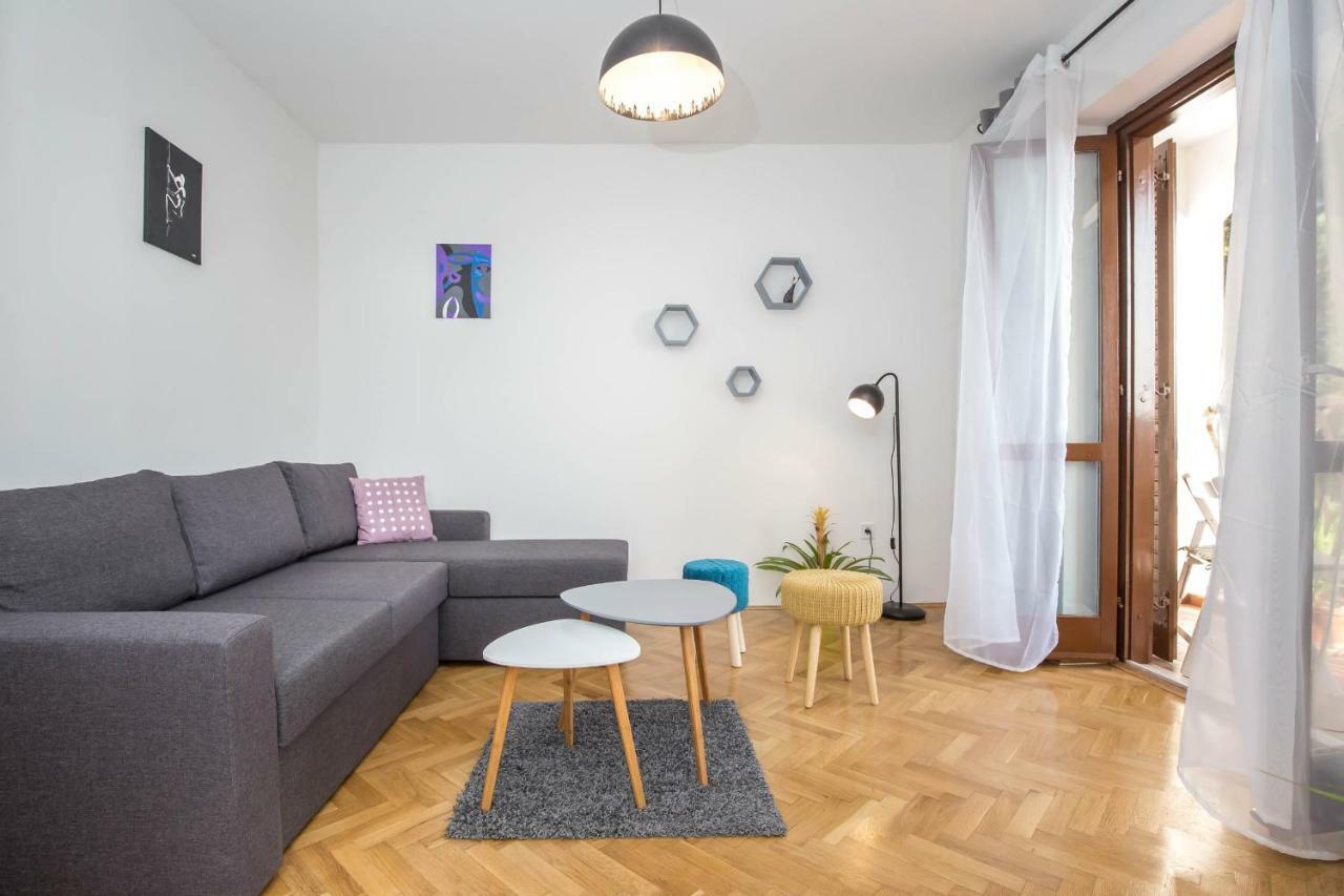 Apartman Sesna Bol Exteriér fotografie